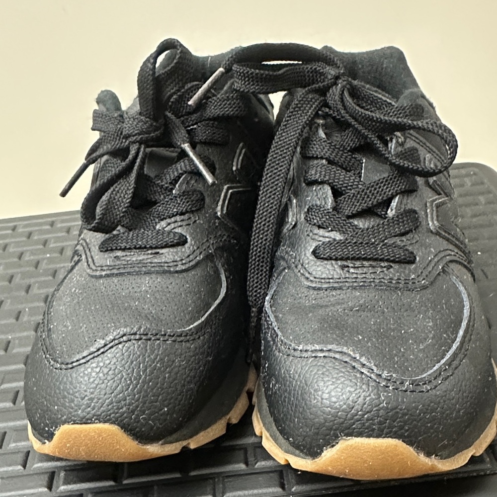 New Balance Black Kids Sneakers